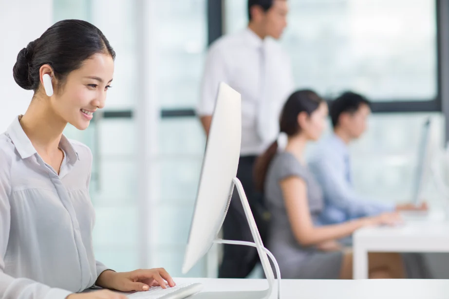 ThornVita customer support team ready to assist B2B buyers
